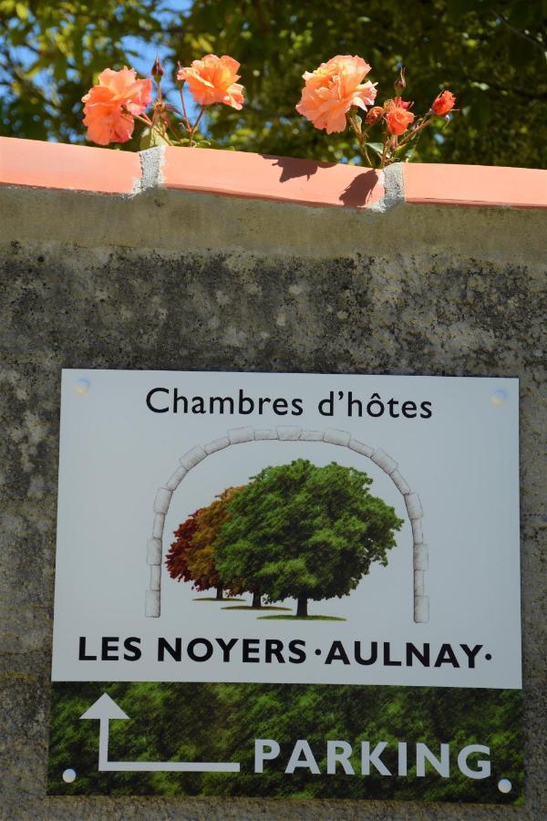 לינה וארוחת בוקר Aulnay  Les Noyers Aulnay מראה חיצוני תמונה